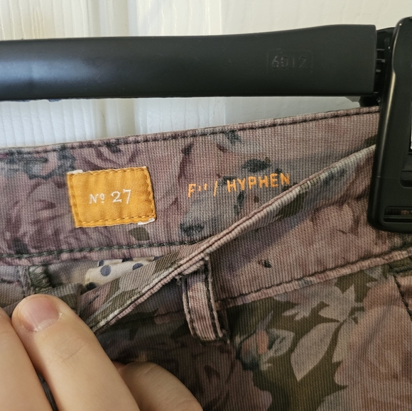 Pilcro and the Letterpress Anthropologie Hyphen Floral Chino’s Size 27 - Picture 3 of 6